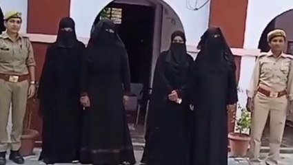 ख़ाकी की गिरफ्त में "काले लिबास" वाली महिलाओं की चौकड़ी, जाने गुनाह