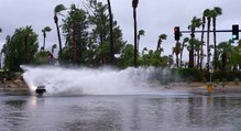 Cancelan las clases en California por la tormenta tropical Hilary
