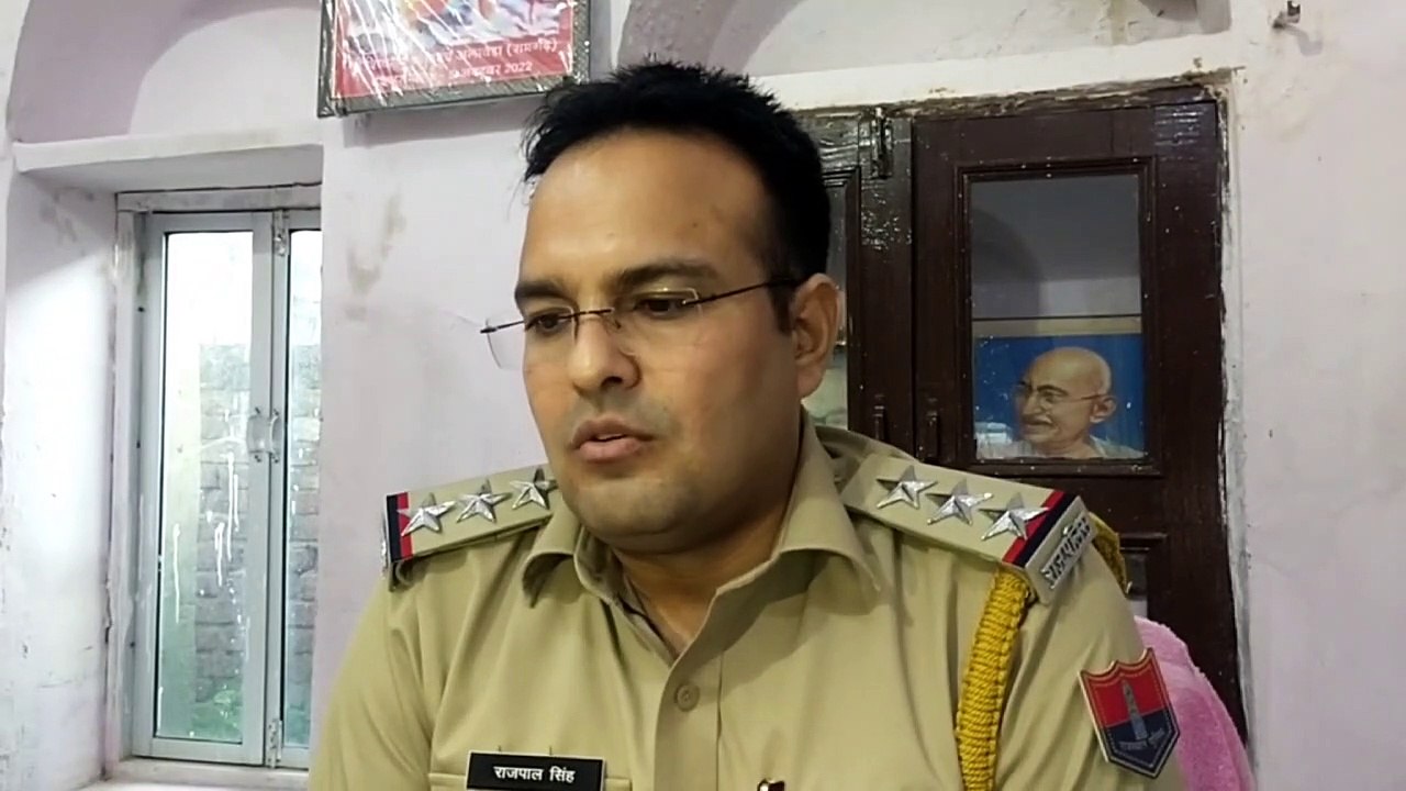 खाटू धाम के लिए भक्तों की रवाना हुई पदयात्रा पर...