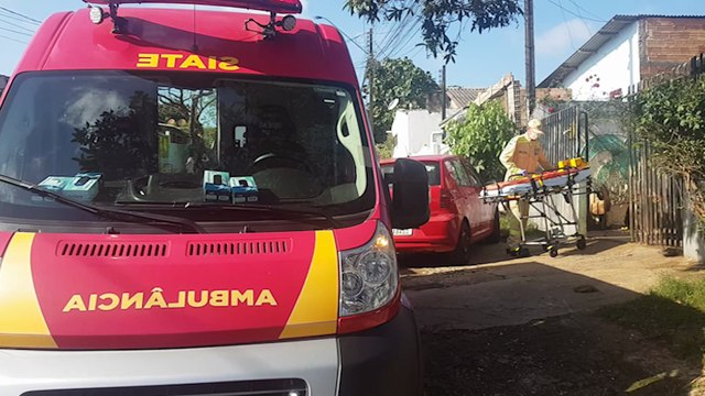 Idosa de 73 anos é socorrida pelo Siate no Bairro São Cristóvão