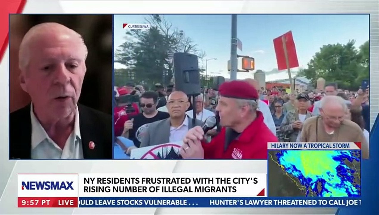 Native New Yorker demands accountability from Mayor Adams over migrant crisis