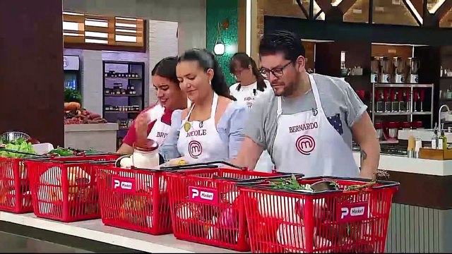 “Esta noche vamos a robarles ingredientes”, anunció el jurado de MasterChef y así reaccionaron los cocineros