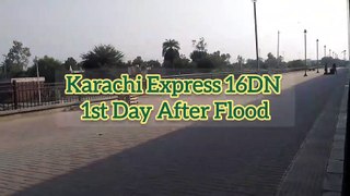 Karachi Express 16DN 1st Train After Flood Departure Bahawalpur