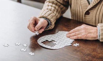 علامات مبكرة للخرف تظهر في العيون