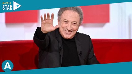 Michel Drucker dans sa magnifique maison du Sud  vidéo avec sa femme Dany, à quelques jours de son