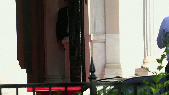 Zelensky chega à Grécia para reunião com líderes europeus e dos Bálcãs