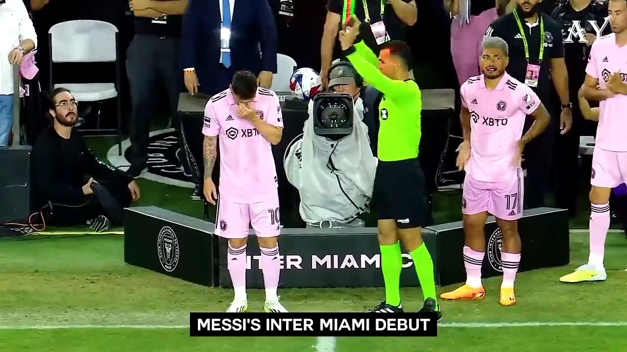 Lionel Messi UNBELIEVABLE Moments That Shocked The World-