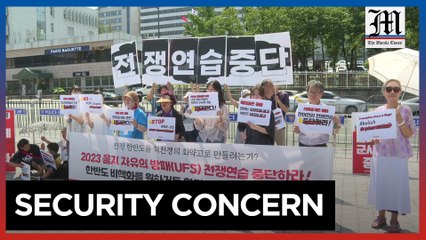 South Koreans protest US military exercise