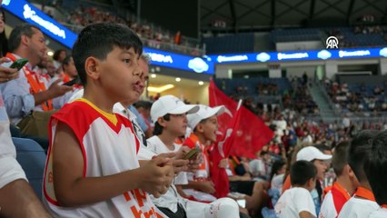 İSTANBUL - Depremzede çocuklar, Hepsiburada'nın desteğiyle milli maç heyecanı yaşadı