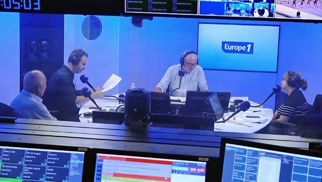 Migrants installés devant l'Hôtel de Ville : la désolation des Parisiens, à un an des Jeux olympiques