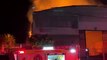Una maderería en ubicada sobre carretera a Nogales, al cruce con la avenida Aviación, en Zapopan; fue consumida por un voraz incendio #GuardiaNocturna