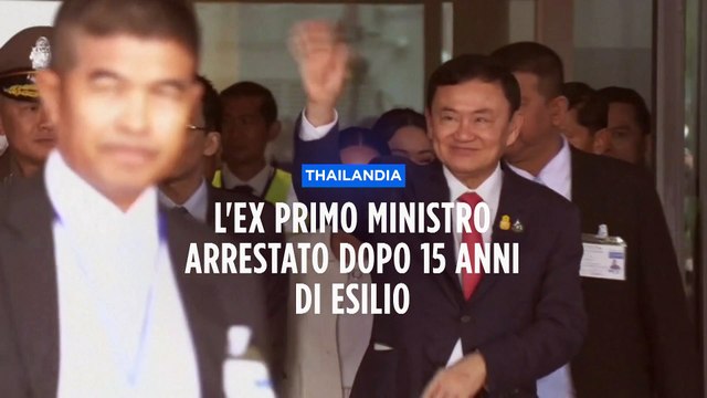 Thailandia, torna dopo 15 anni di esilio Thaksin Shinawatra, condannato dall'esercito a 10 anni