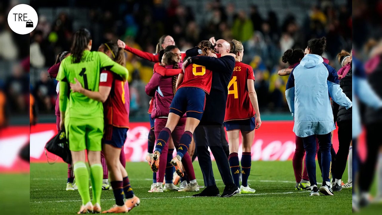 La tajante reacción de Iker Casillas al beso de Rubiales a Jenni Hermoso, campeona de la Selección Española en el Mundial