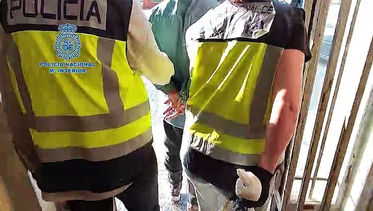 La Policía Nacional desarticula una organización criminal que facilitaba documentación falsa a migrantes para trabajar en el sector agrícola