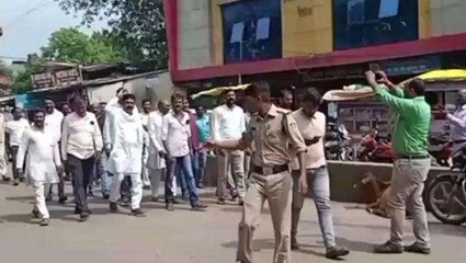 नर्मदापुरम: कांग्रेस कार्यकर्ताओं ने SDM को सौंपा ज्ञापन, प्रशासन को दी चेतावनी