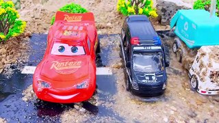 Find and rescue excavator trucks and cement trucks - Collection of videos about toy cars - COAS TOYS
