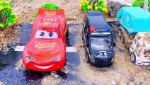 Find and rescue excavator trucks and cement trucks - Collection of videos about toy cars - COAS TOYS