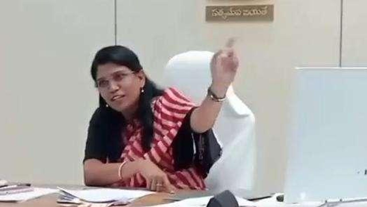 పశ్చిమ గోదావరి: ఓటర్ల సవరణపై కలెక్టర్ కీలక ప్రకటన