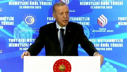 'Ekonomide yaşanan sıkıntıların çok önemli bir kısmı iktisadi değil, siyasi'