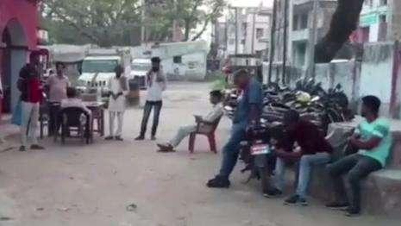 सारण: आपसी विवाद में बदमाशों ने एक युवक मारपीट कर किया घायल, उपचार जारी