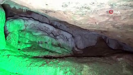 3 milyon yıllık mağara hem serinletiyor, hem hastalara şifa dağıtıyor