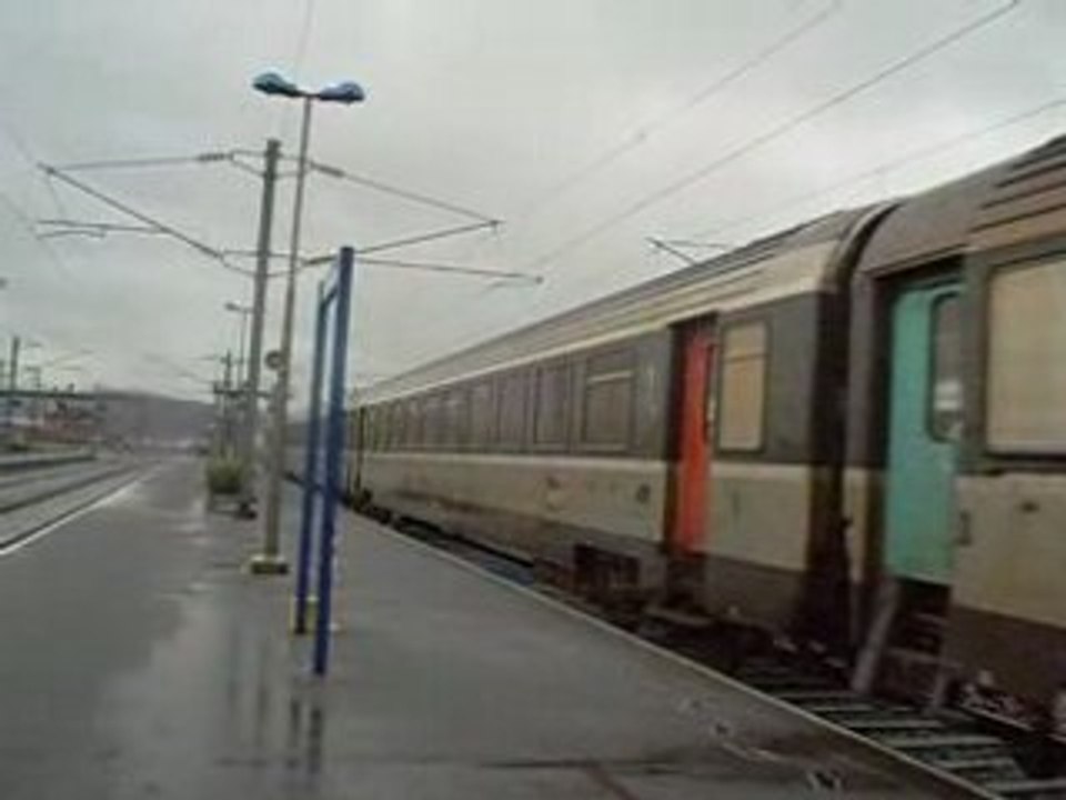 bb 67533 avec 6 voitures corails intercités