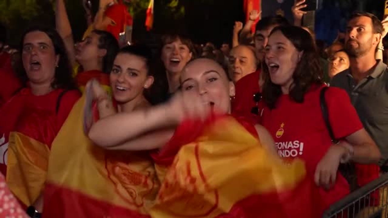 Spaniens WM-Heldinnen feiern in Madrid