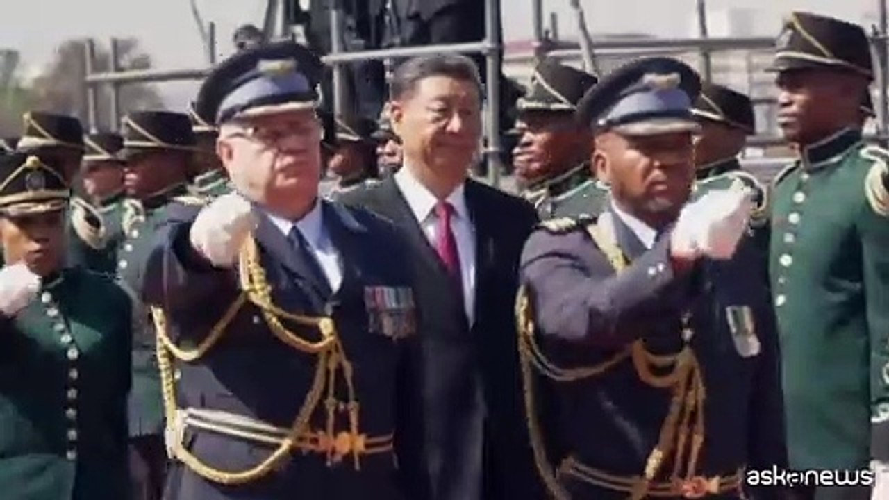 Al via il vertice dei Brics a Johannesburg, si discute sull'allargamento