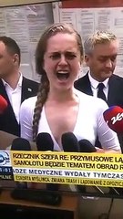 1 dakika boyunca bağırarak Rusya'yı protesto etti