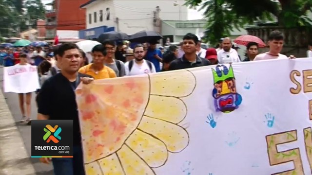 tn7-manifestacion-de-universidades-publicas-220823