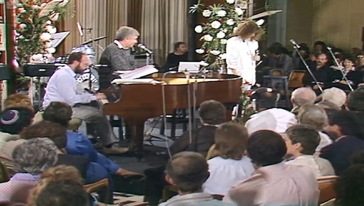 Israelis Poet Leah Goldberg & Composer Alexander "Sasha" Argov Song – Singer Yehudit Ravitz נחל שלי