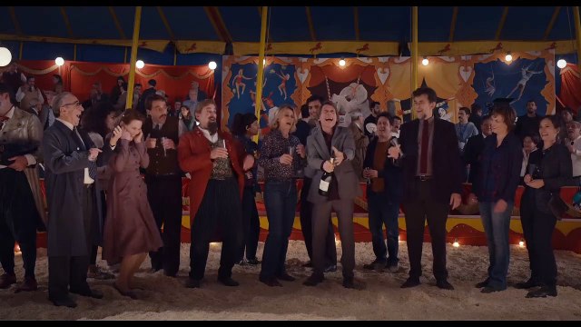 El sol del futuro - Tráiler español