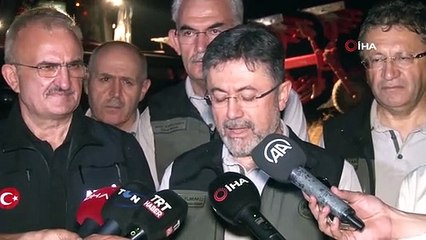 Bakan Yumaklı: "Yaklaşık 1500 hektar alanda etkilendi"