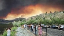 Mudanças climáticas impulsionaram onda de incêndios no Canadá