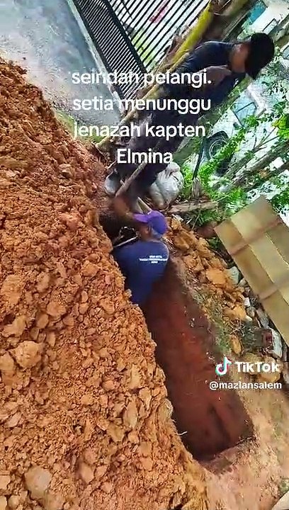 Liang lahad Kapten Shahrul terlihat indah, penggali kubur dedah seperti kuning emas