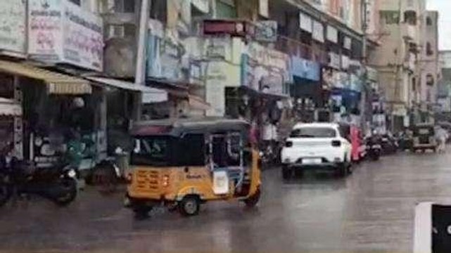 పశ్చిమ గోదావరి: జిల్లాలో దంచిపారేసిన వర్షాలు