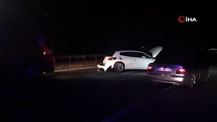 Tekirdağ'da trafik kazası: Direksiyon hakimiyetini kaybeden sürücü yön tabelasına çarptı