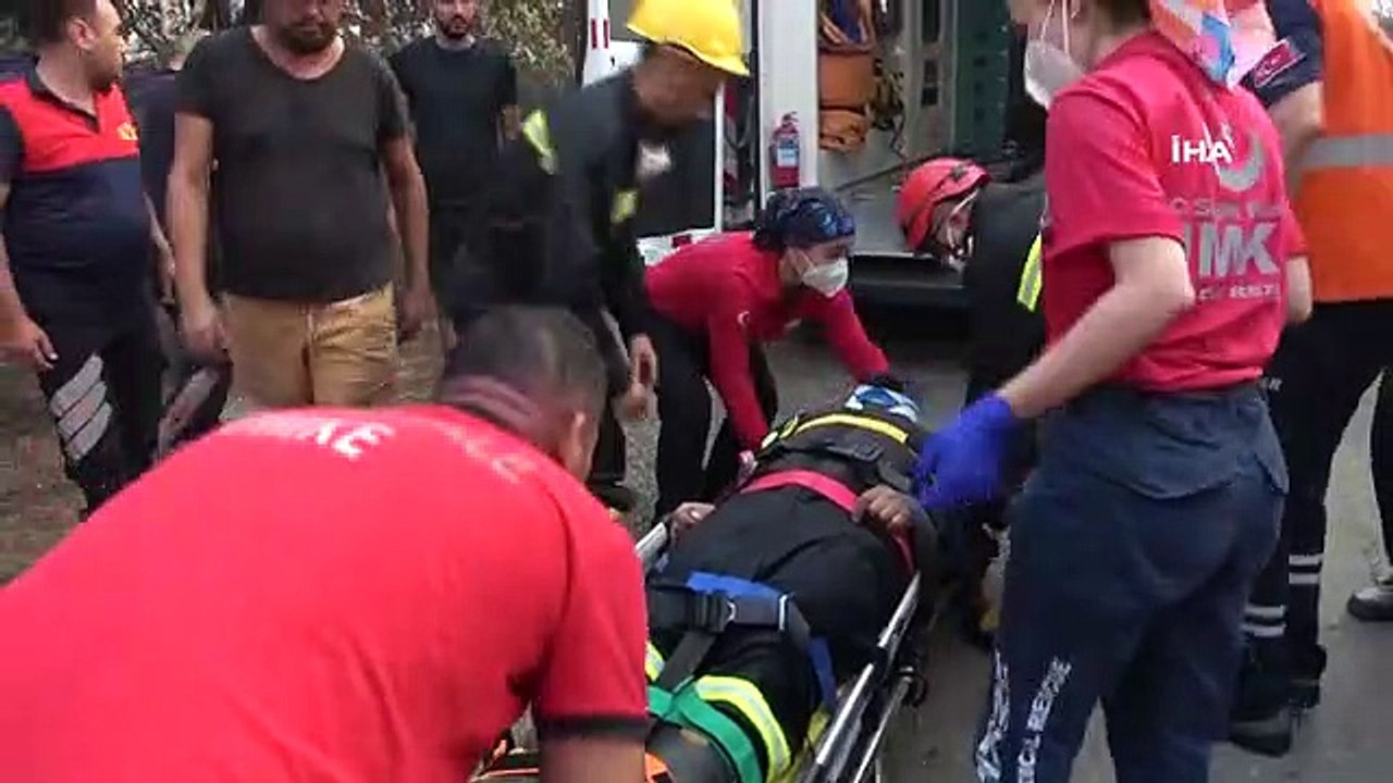 Çanakkale'de orman yangınında arama kurtarma görevlisine ağaç devrildi