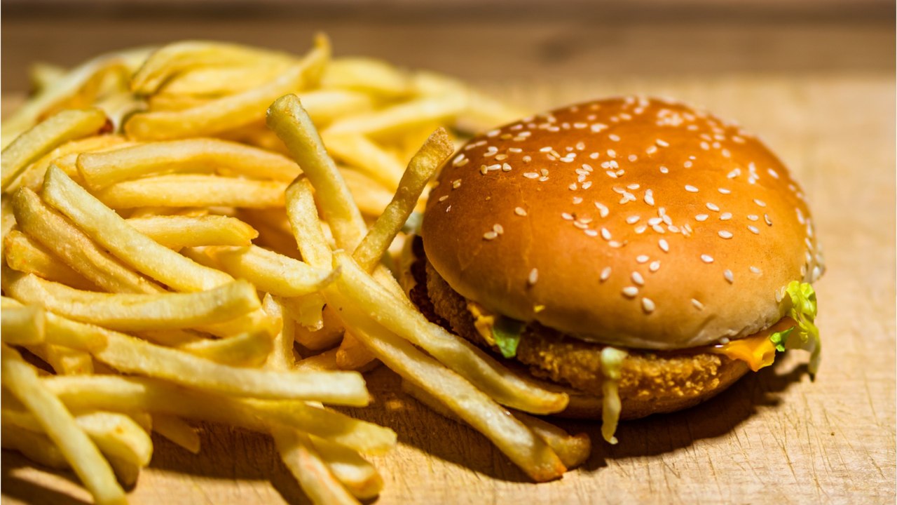 So einfach kannst du bei McDonald's Geld sparen