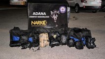 Adana'da 31 kilo 700 gram esrar ele geçirildi