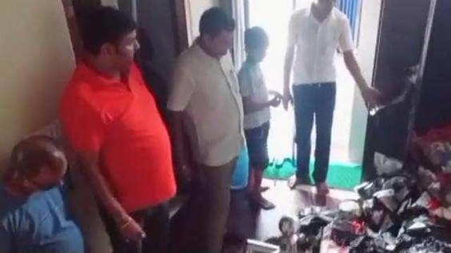 सुपौल: कपड़े की दुकान में लगी भीषण आग, लाखों की संपत्ति जलकर राख