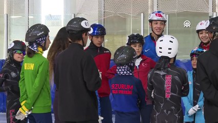 ERZURUM - Sürat pateninin gelecekteki olimpik sporcuları Erzurum'da yetiştiriliyor