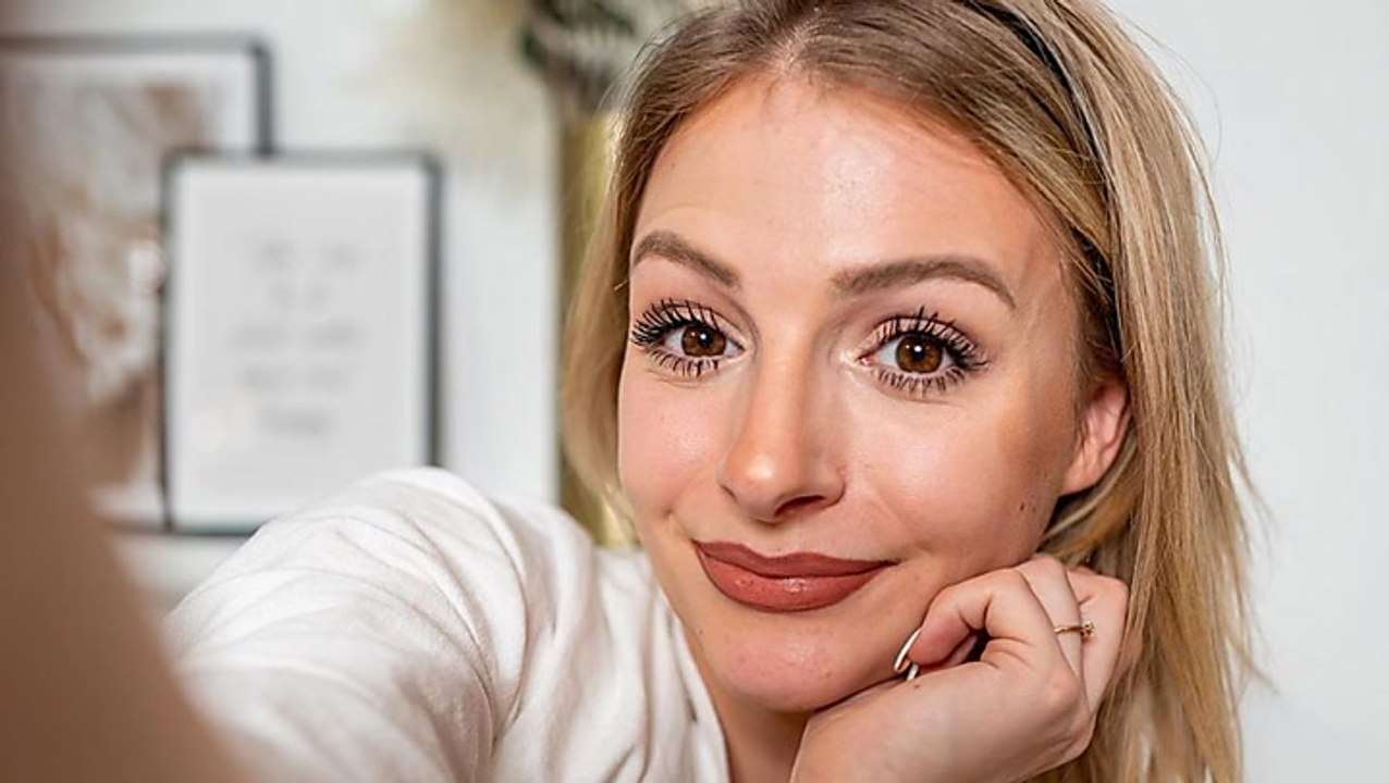 Erinnerungen kommen hoch: Healthy Mandy mit ihrer Mama im Krankenhaus