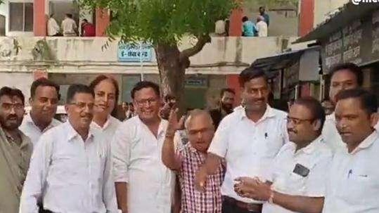 उदयपुर: वकीलों के 42 साल के आंदोलन को मिली सफलता, हाईकोर्ट बेंच की वर्चुअल शाखा की हुई घोषणा