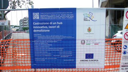 I-Hub, cantiere all'opera per demolire ex Magazzi Generali e Mercato Ittico