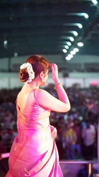 Trisha Krishnan Hot Saree Photoshoot Video | Actress Trisha Latest Fashion Looks Video | Tamil actress Trisha Beautiful Photoshoot Collection | Kollywood actress Trisha Krishnan Stunning Vertical edit video Compilation