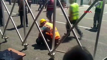 Les bâtiments endommagés lors du tremblement de terre à Malatya ont été démolis à la dynamite