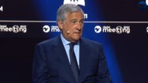 Tajani: togliere crocifisso da scuola è rinuncia propria identità