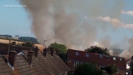 Smoke from the Thong Lane fire