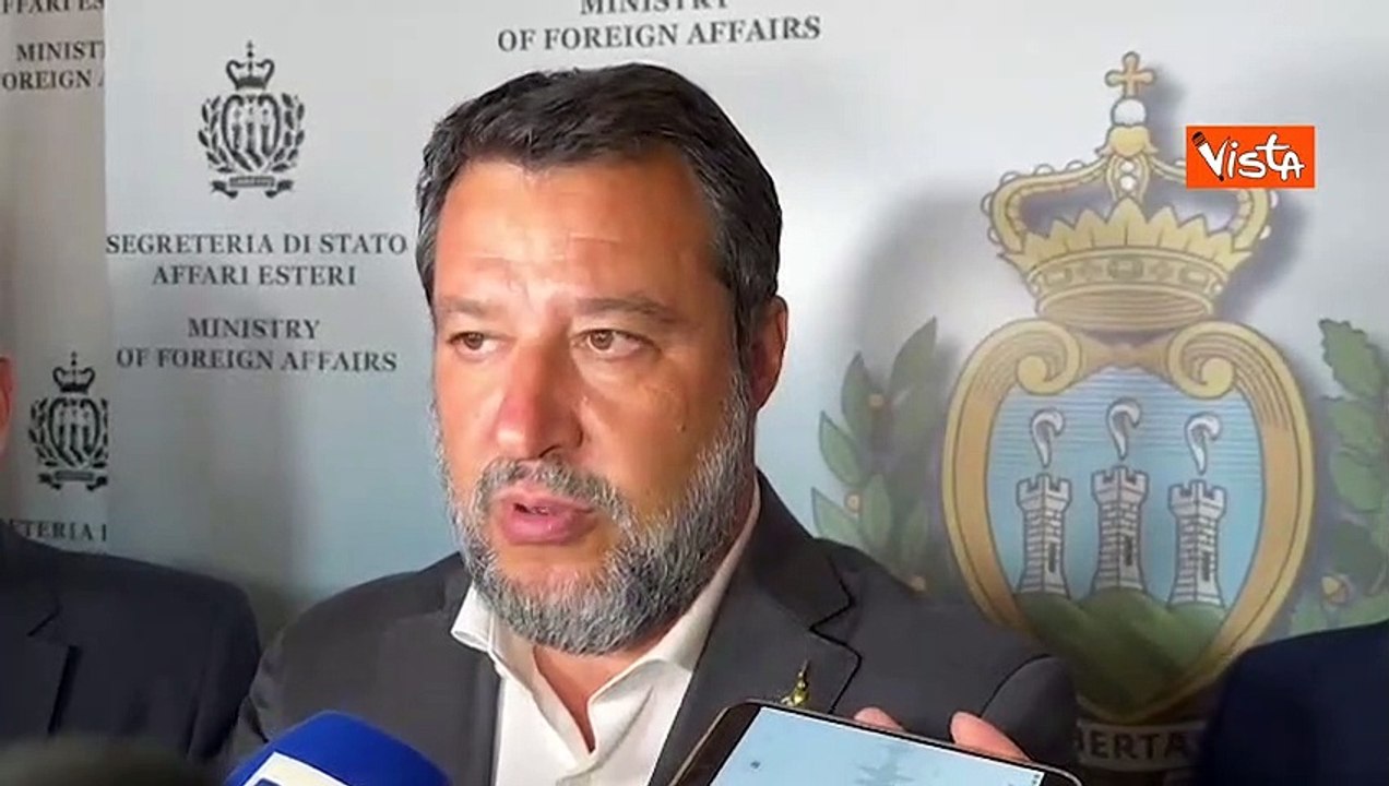 Salvini: "Penso che aumento stipendi e pensioni sia la priorit? della manovra economica"